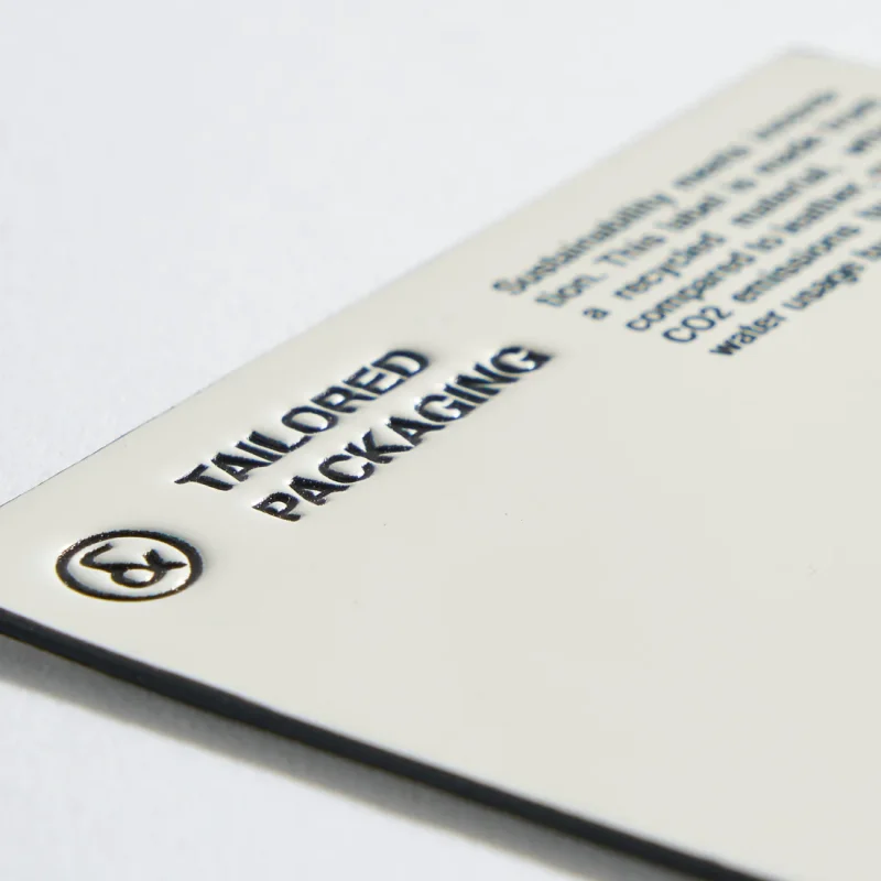 badge-con-stampa-a-rilievo