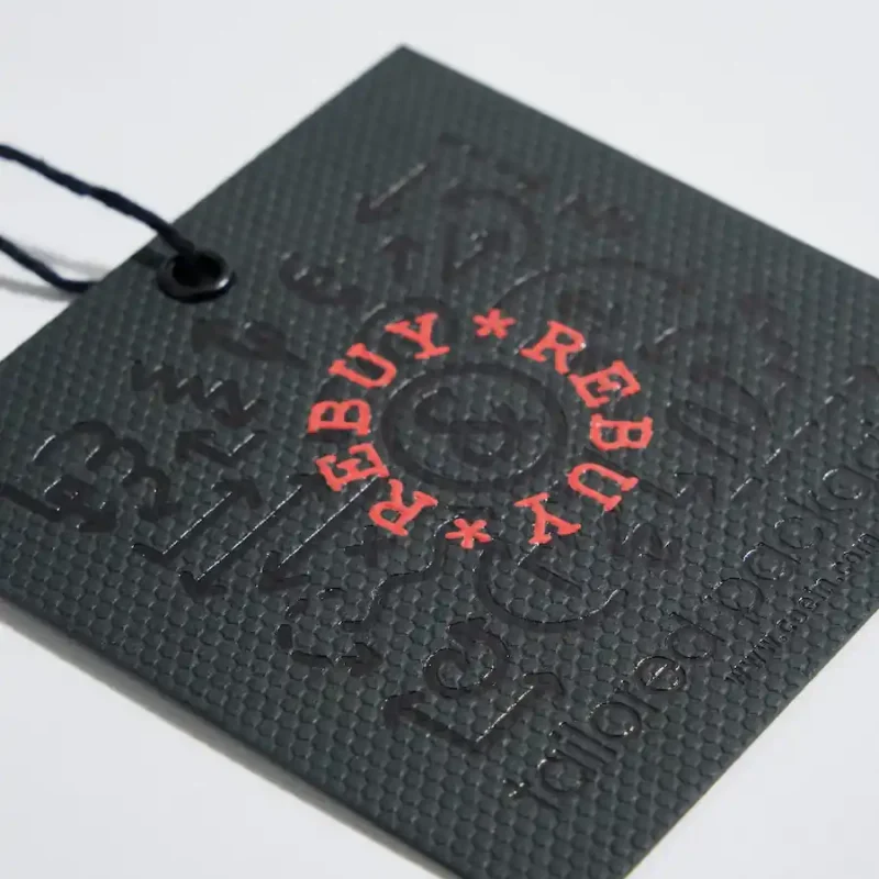 cartellino-accoppiato-in-carta-nera (1)