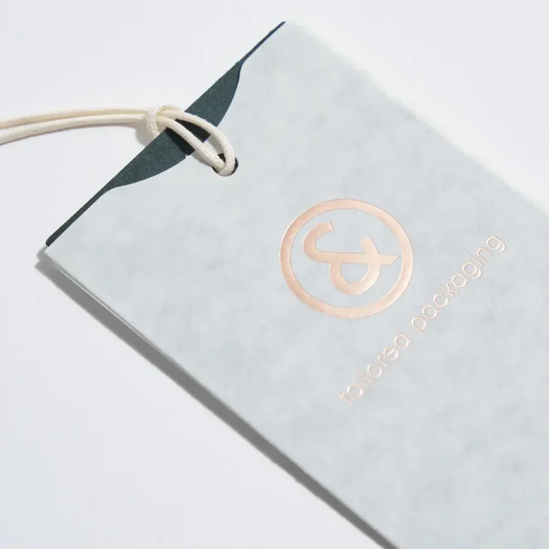 cartellino-in-pergamena-con-stampa-logo-co&in