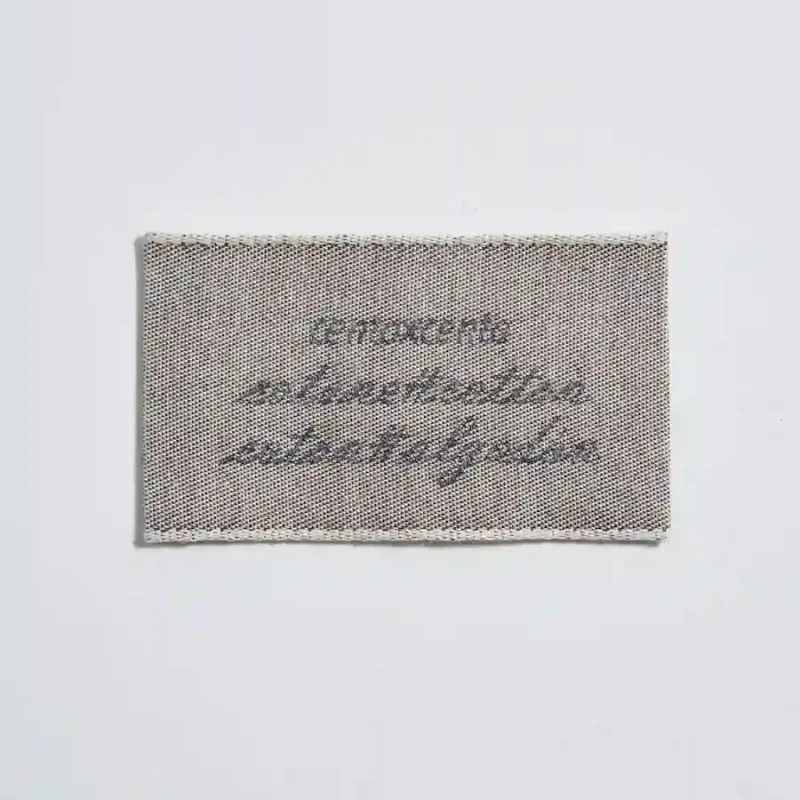 Etichetta a navetta in legno