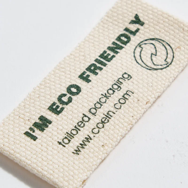 etichetta-stampata-eco-friendly-verde-e-bianca