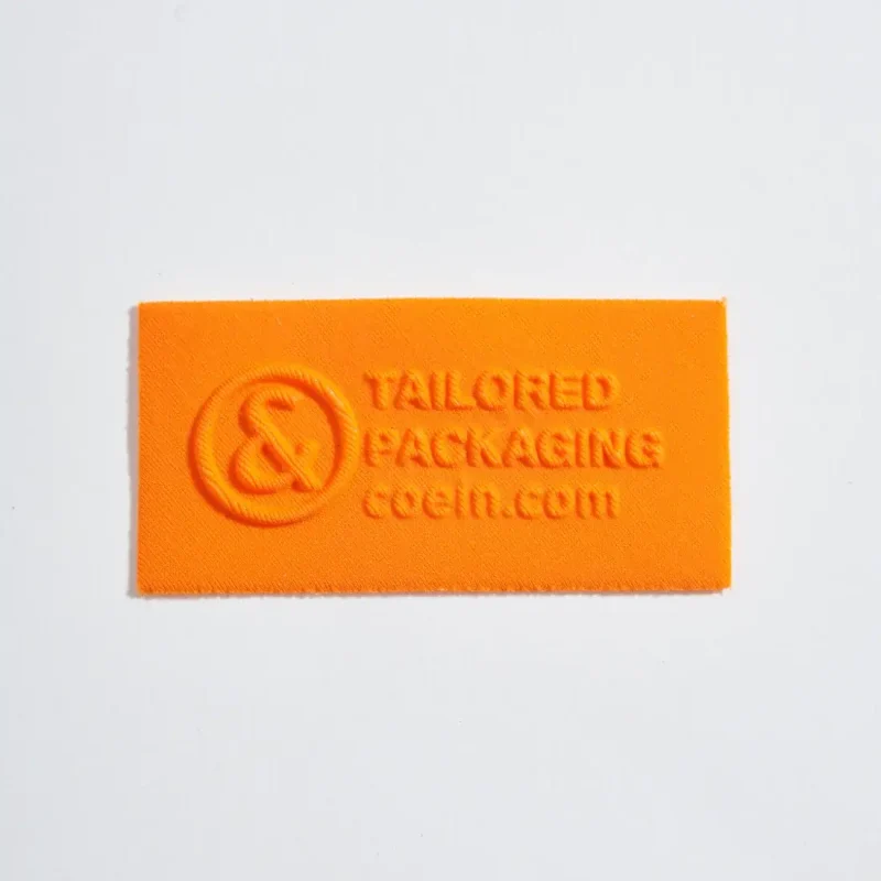 etichetta-stampata-su-lycra